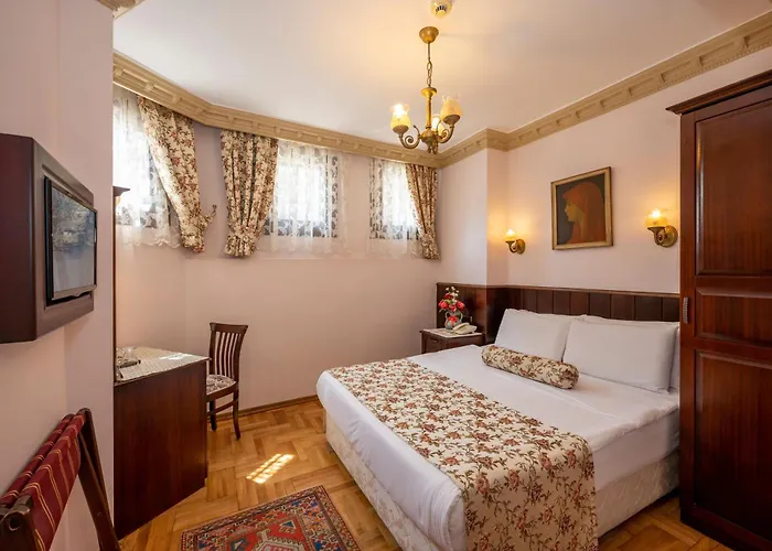 Osmanhan Szálloda 3*