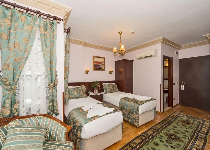 Osmanhan Szálloda 3*